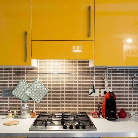 Apartment Yellow