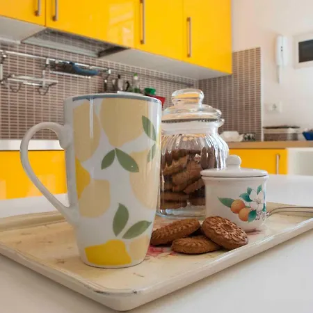 Yellow Apartamento